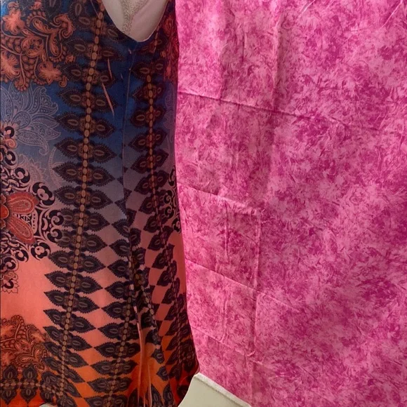 Asymmetrical Red, Blue and Black Sleeveless Tank Top - Picture 4 of 7